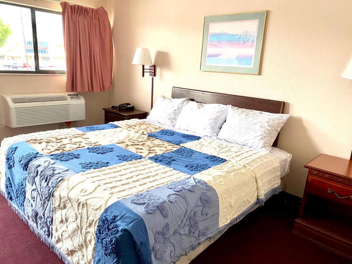 Regency Inn Fern Park Zewnętrze zdjęcie